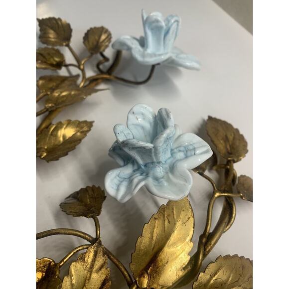 Vintage Hollywood Regency Mid Century Modern Gold Metal Candle Sconce W Flowers - Picture 8 of 9